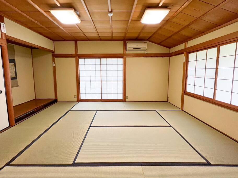 ひねもす101:宇野駅から車で5分 直島へ 最大8名様 古民家 Leilighet Tamana Eksteriør bilde